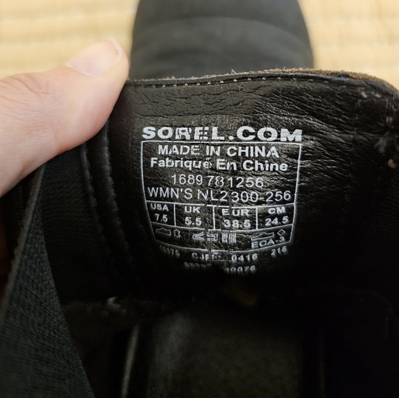 Sorel Addington Chelsea Ankle Boots Black Brown Leather Chunky Heel Sz 7.5 - Picture 6 of 8